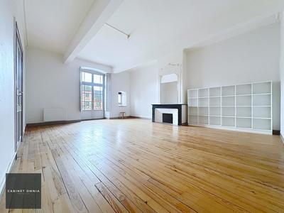 Appartement - 156 m² - 3 pièces