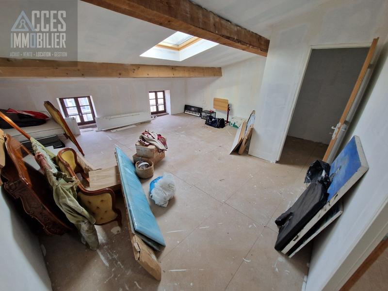 Maison de village - 92 m² - 3 pièces