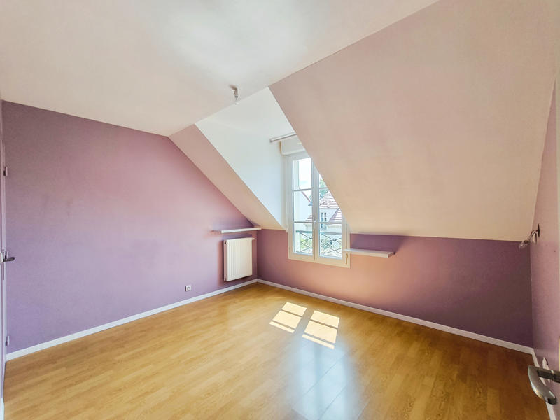 Maison - 131 m² - 8 pièces