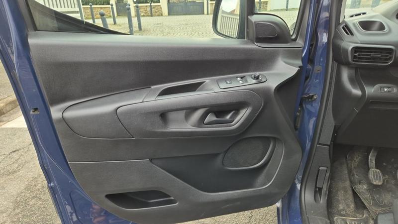 Peugeot Partner Vu 1.5 BlueHDi 100 Connect