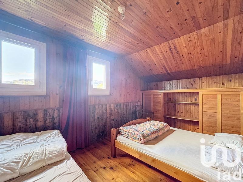 Maison - 163 m² - 9 pièces