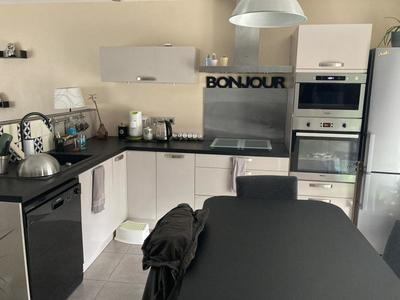 Maison - 86 m² - 5 pièces