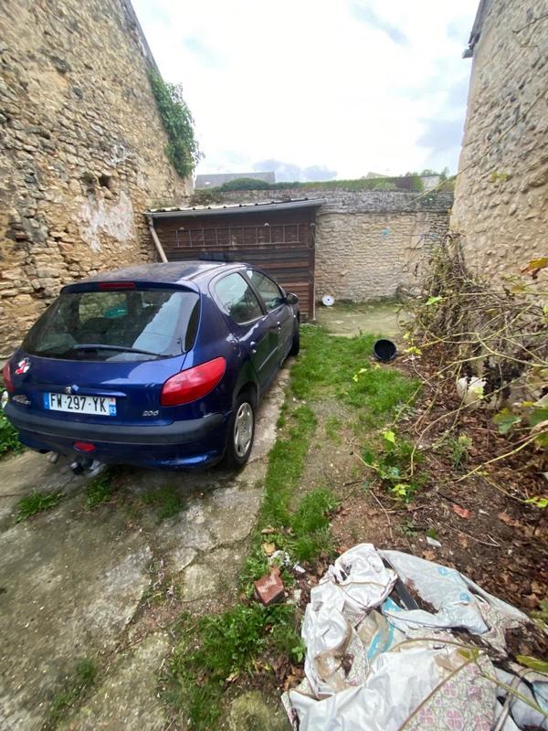 Maison - 95 m² - 5 pièces