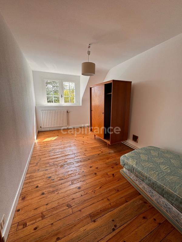 Maison - 143 m² - 6 pièces