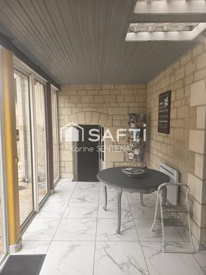 Maison - 283 m² - 8 pièces