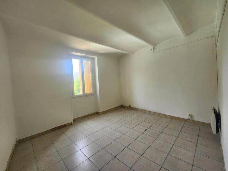 Immeuble - 665 m² - 25 pièces