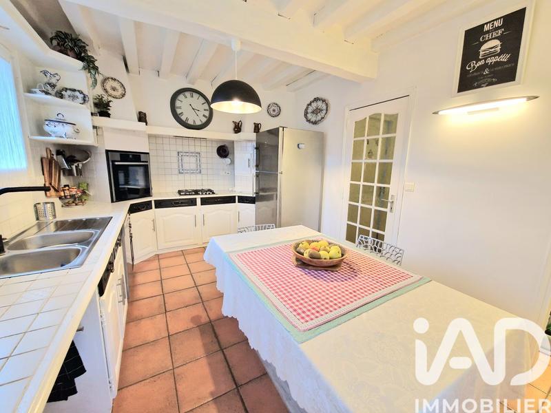 Maison - 182 m² - 7 pièces