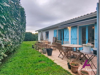 Maison - 105 m² - 5 pièces