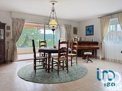 Appartement - 130 m² - 6 pièces