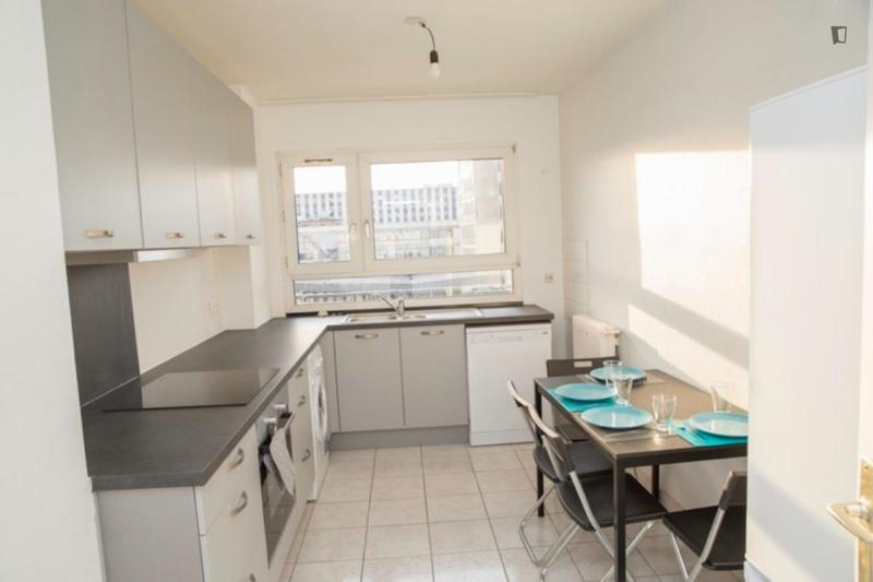 Chambre - 21 m² - 4 pièces