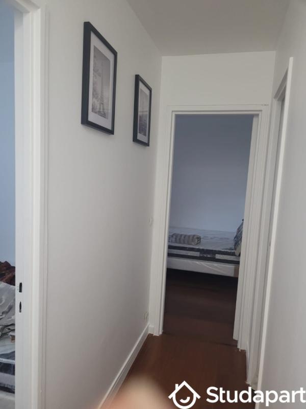 Chambre - 10 m² - 1 pièce