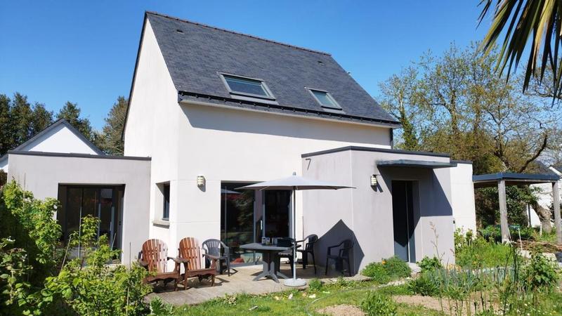 Maison - 97 m² - 4 pièces