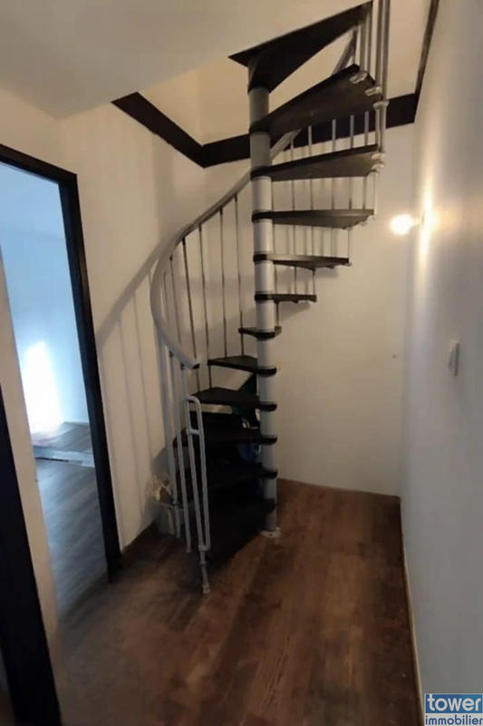 Maison - 89 m² - 5 pièces