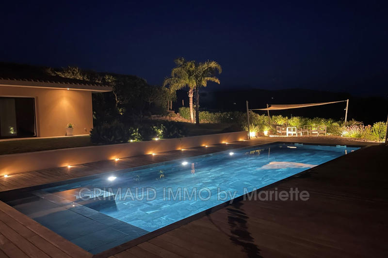 Villa - 180 m² - 6 pièces