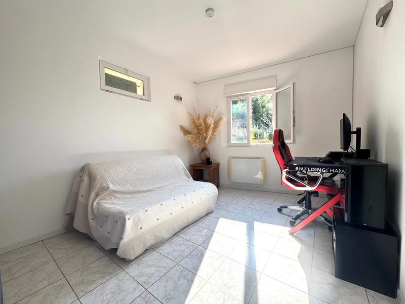 Maison - 178 m² - 6 pièces