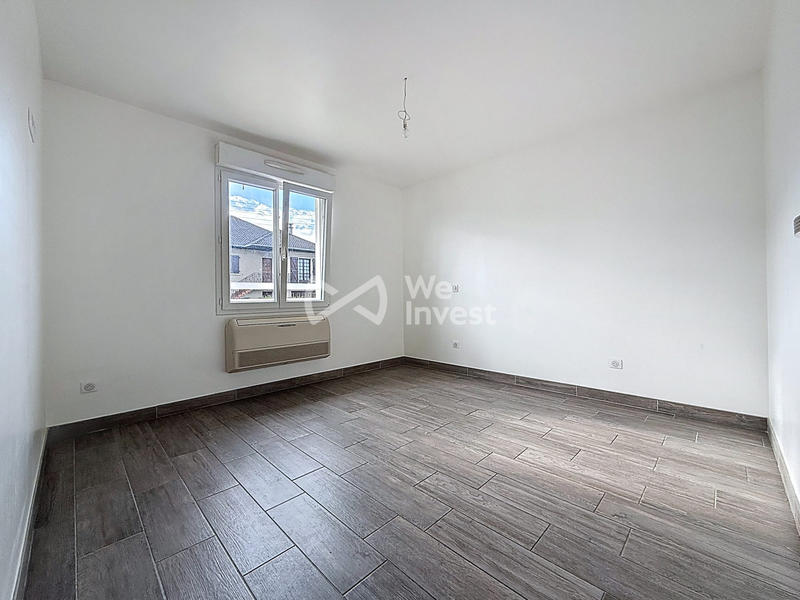 Maison traditionnelle - 100 m² - 5 pièces