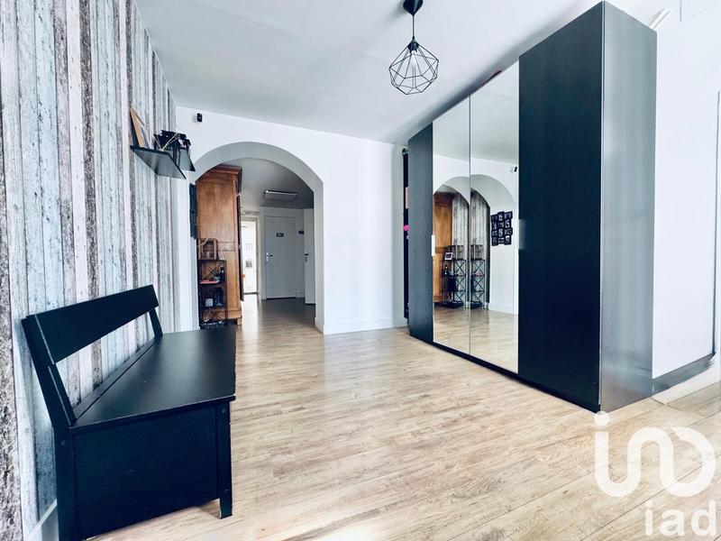 Maison - 104 m² - 5 pièces