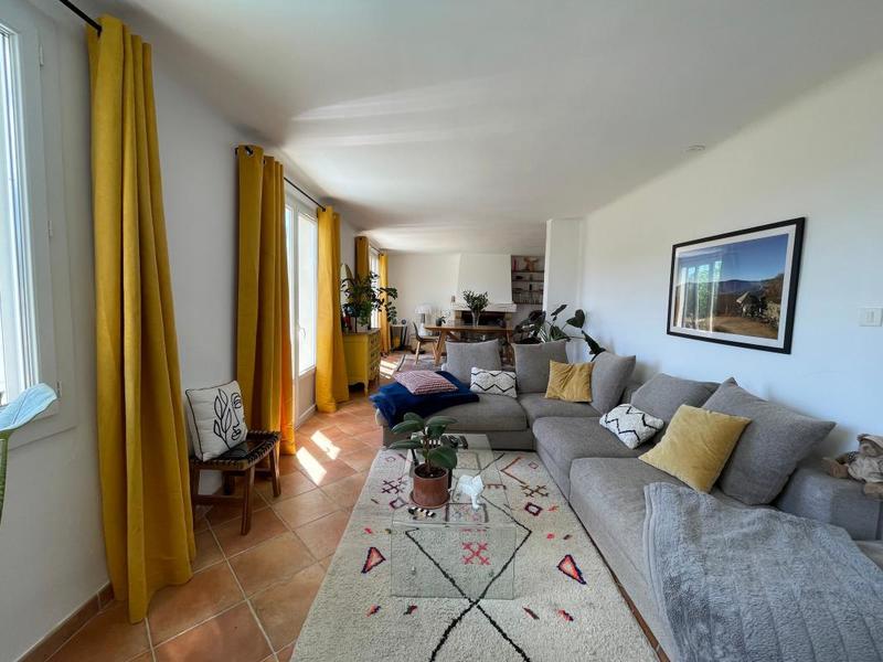 Maison - 150 m² - 4 pièces