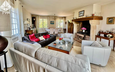 Maison - 178 m² - 6 pièces