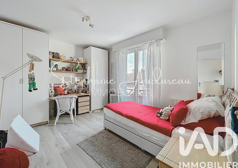 Appartement - 97 m² - 4 pièces