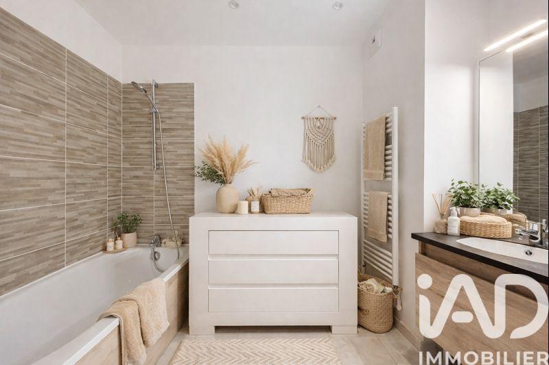 Duplex - 75 m² - 4 pièces