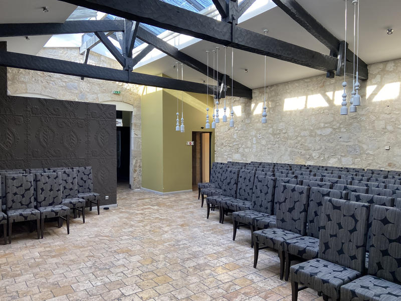 Maison de village - 718 m² - 8 pièces