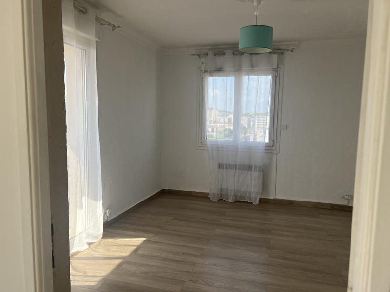 Appartement - 87 m² - 4 pièces