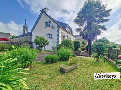 Maison - 126 m² - 7 pièces