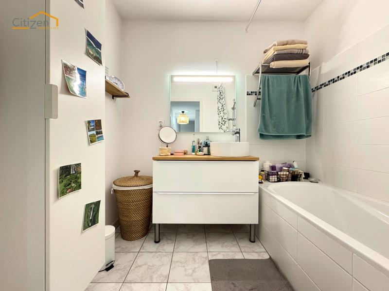 Appartement - 70 m² - 3 pièces