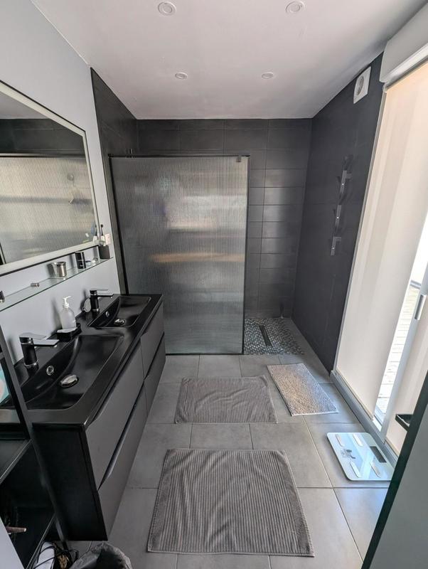 Maison - 340 m² - 10 pièces