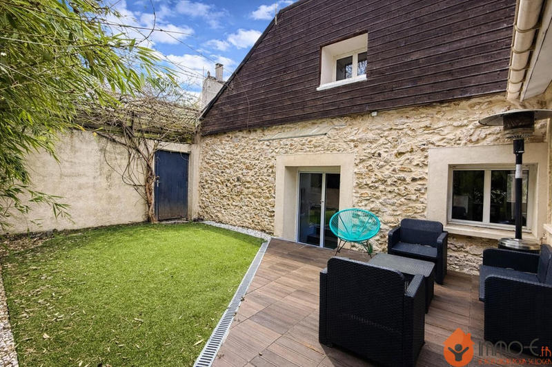 Maison - 110 m² - 5 pièces