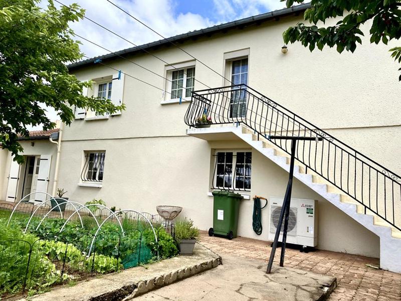 Maison - 149 m² - 6 pièces