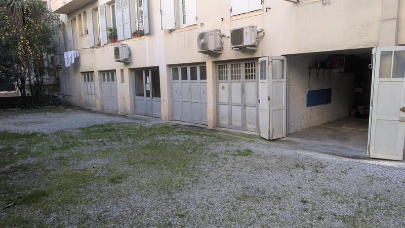 Parking / Garage - 14 m²