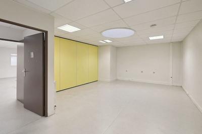 Local commercial - 664 m²