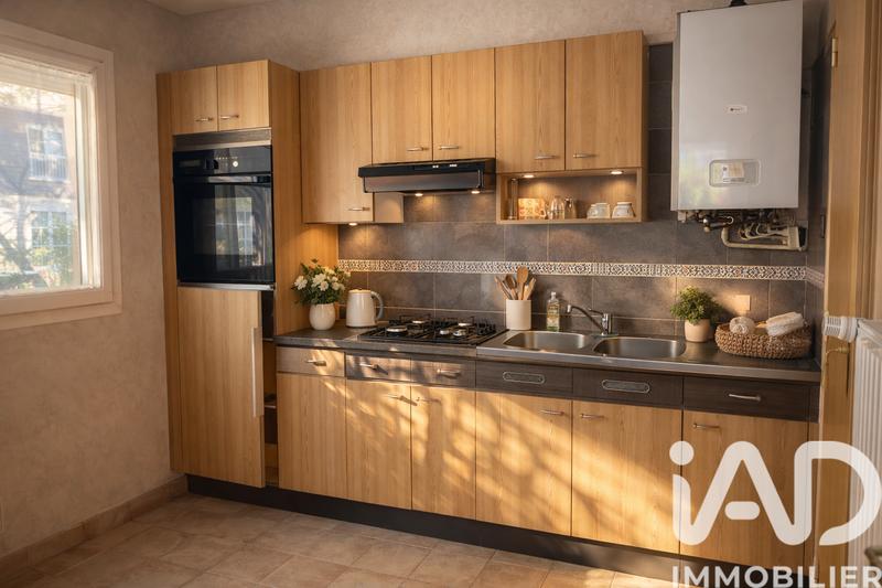 Maison de ville - 92 m² - 5 pièces