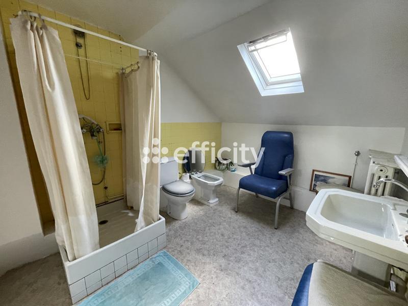 Maison - 184 m² - 6 pièces