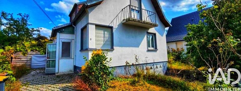 Maison - 95 m² - 5 pièces