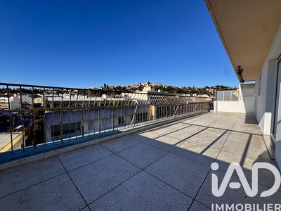 Appartement - 80 m² - 4 pièces