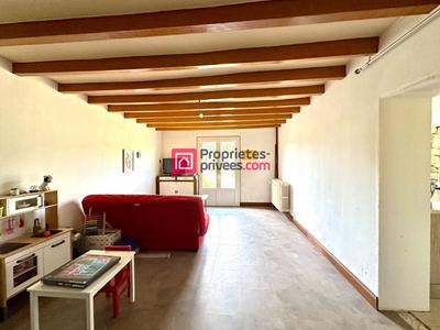 Maison - 275 m² - 12 pièces