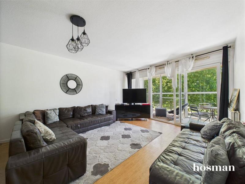 Appartement - 90 m² - 3 pièces