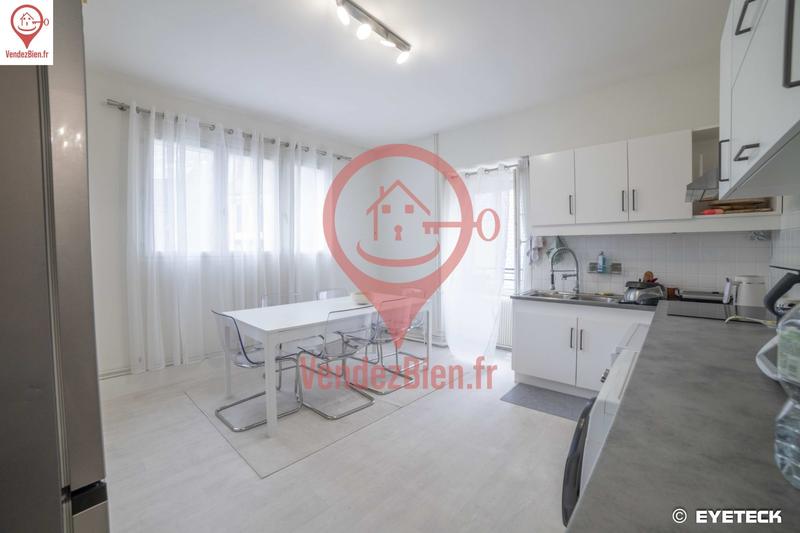 Appartement - 106 m² - 4 pièces