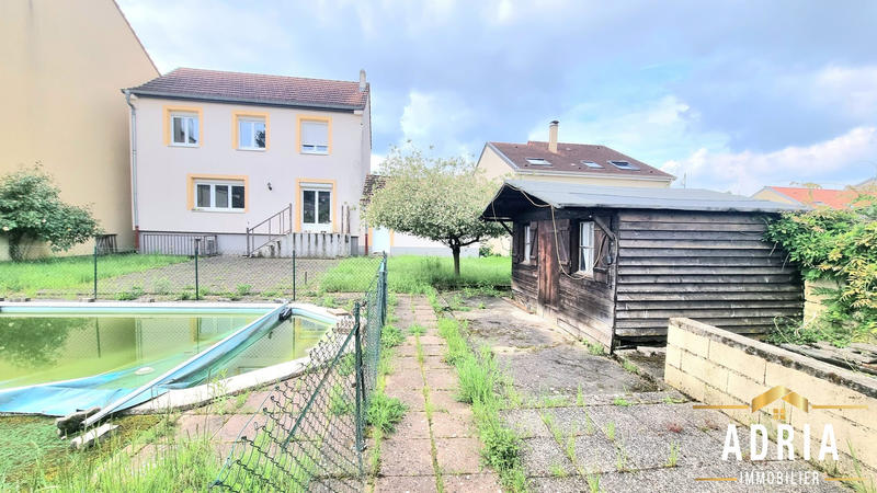 Maison - 105 m² - 6 pièces