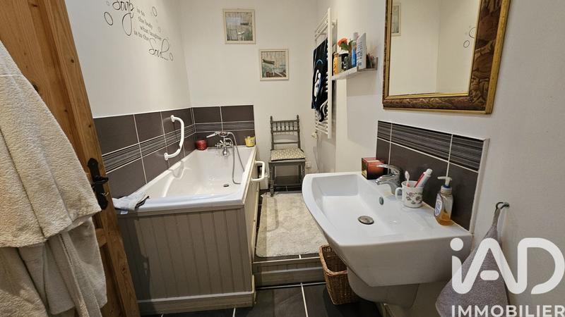 Maison de village - 228 m² - 6 pièces