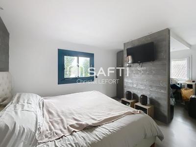 Maison de ville - 100 m² - 5 pièces