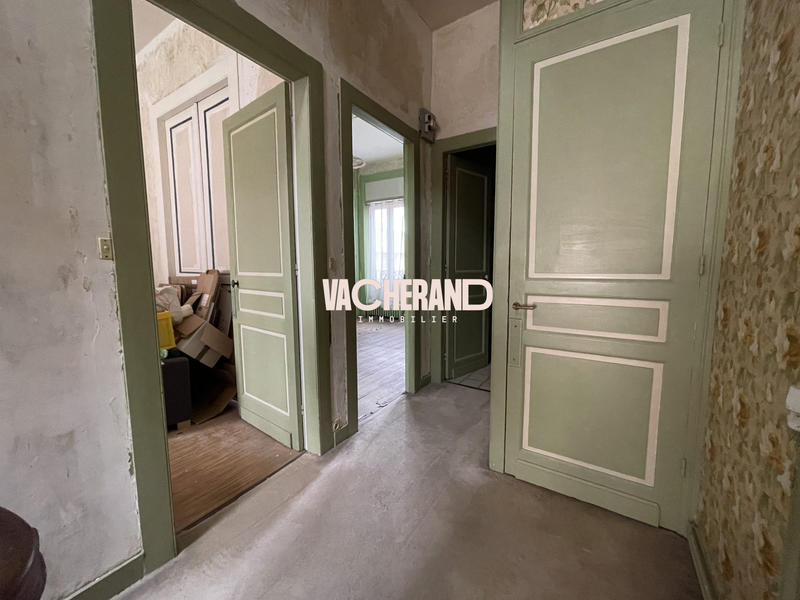 Maison - 140 m² - 7 pièces