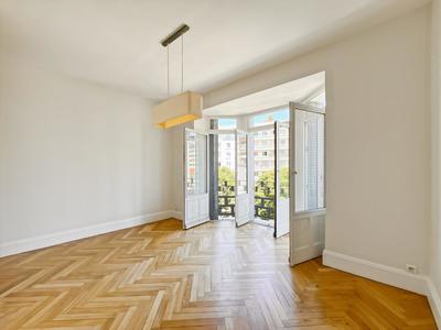 Appartement - 132 m² - 4 pièces