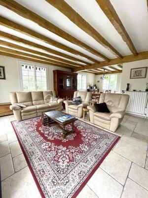 Maison - 170 m² - 8 pièces