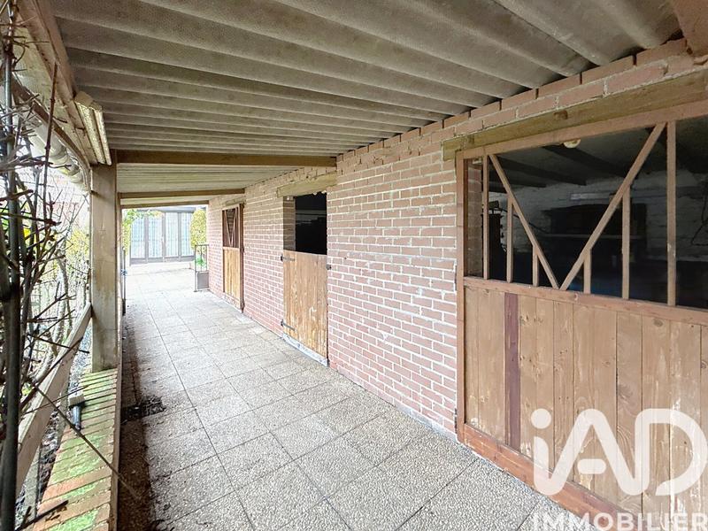 Maison - 242 m² - 10 pièces