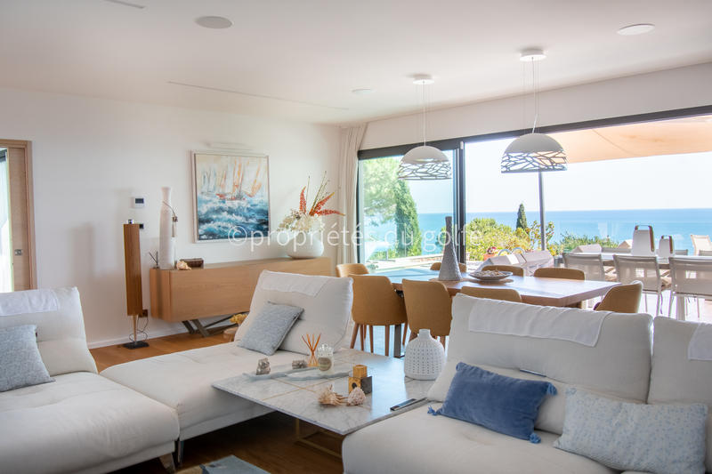 Maison - 190 m² - 5 pièces