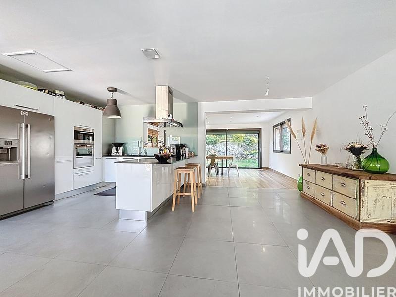 Maison - 146 m² - 5 pièces